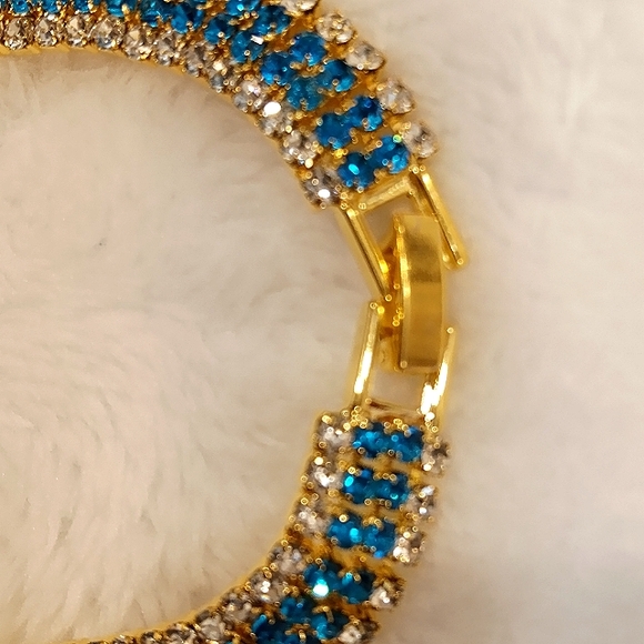 Bracelet, Aquamarine & White Sapphire Simulated Stones! Quality Fashion Jewelry! - Picture 4 of 6